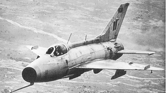 Indian Air Force (IAF), iaf, Indian Air Force MiG-21, MiG-21 retirement, MiG-21 fighter jets, Russian-made MiG-21, Chandigarh Airbase,IAF MiG-21, MiG-21 history, Indian military operations, MiG-21 legacy, india, india news, indian express news