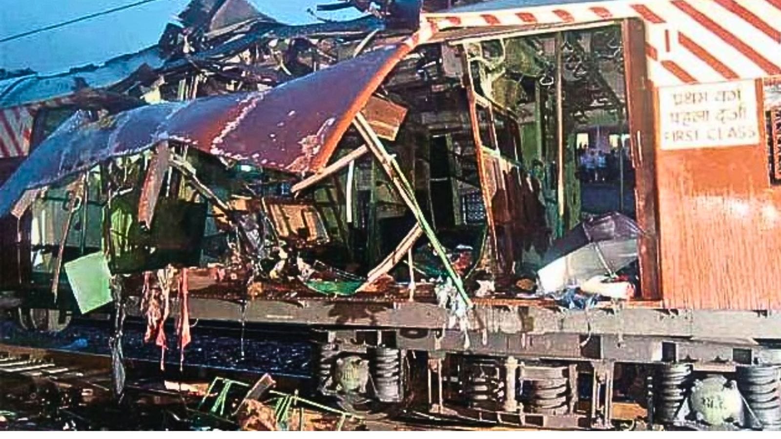 Who are the 12 men acquitted in the 7/11 Mumbai train blasts case?