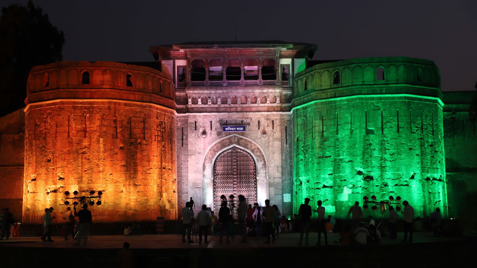 Pune wada architecture, historic wadas in Pune, Peshwa-era buildings, traditional Maharashtrian homes, wada construction techniques,