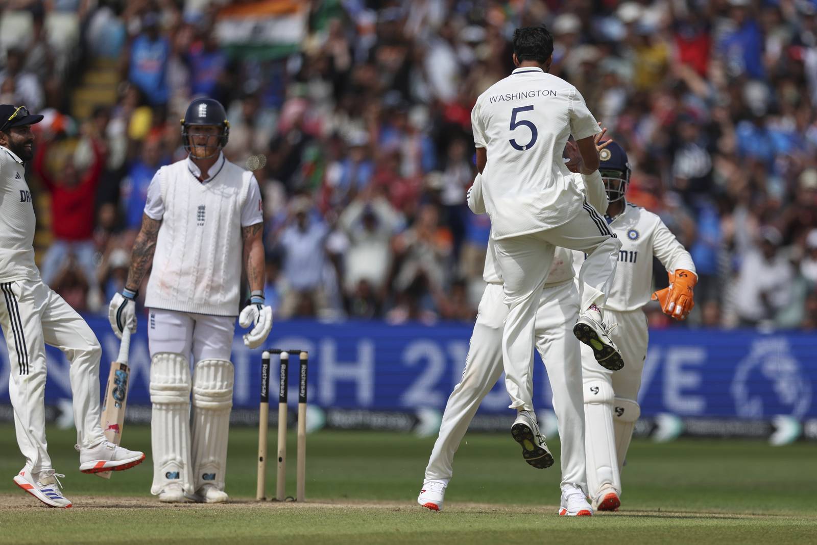 Shubman Gill changed his mind last second to bring on Washington Sundar instead of Nitish Kumar Reddy and it turned out to be his biggest moment of triumph as it led to the downfall of Ben Stokes at the stroke of Lunch. (AP Photo)