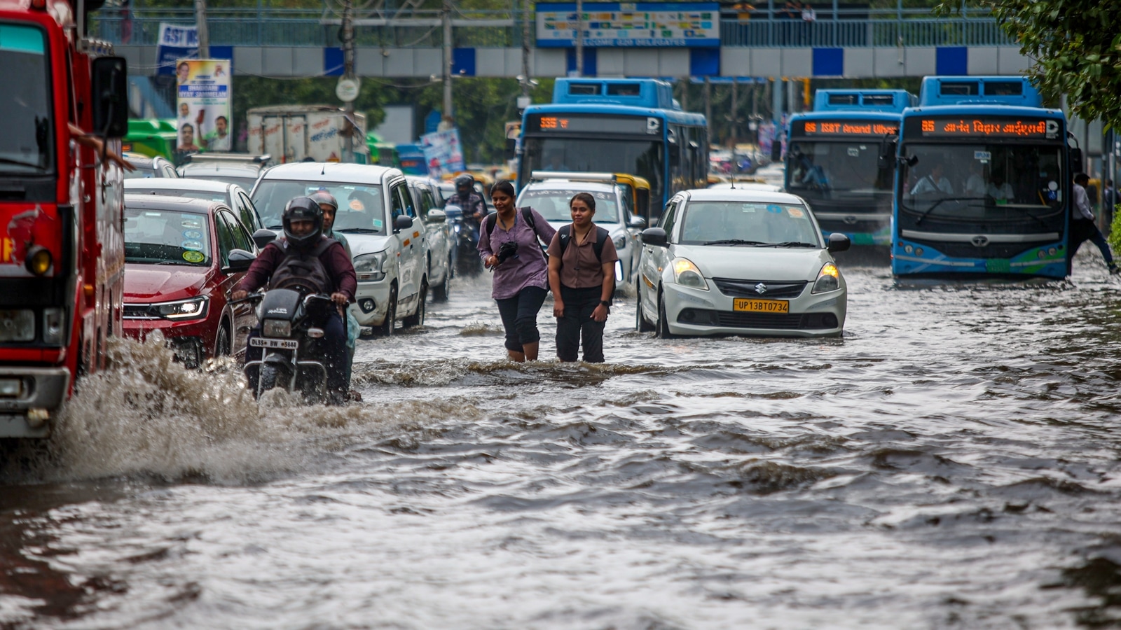 Heavy rain leaves Delhi-NCR waterlogged on Raksha Bandhan: Here are the routes to avoid