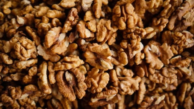 health, walnuts
