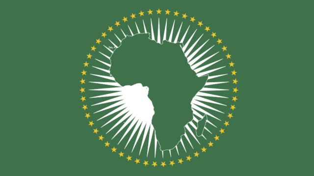 African Union Mercator map, Correct The Map campaign, Equal Earth projection Africa, Mercator projection distortion, Africa map size accuracy, AU reclaiming Africa’s place, Africa No Filter Moky Makura, Speak Up Africa Fara Ndiaye, Gerardus Mercator history, Mercator projection criticism, Africa map education reform, AU colonialism reparations, UN Equal Earth adoption, World Bank Equal Earth map, CARICOM Reparations Commission, Google Maps Mercator projection, map distortion North America Greenland, Africa representation in maps, Mercator vs Equal Earth, African Union global map reform