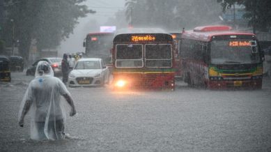 Waterlogged SV road near Andheri, Mumbai