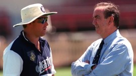Mark Taylor recalled a memorable incident between Shane Warne (L) and Bob Simpson (R), who passed away on Saturday. (AP)
