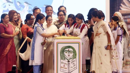 Mamata’s I-Day pledge: ‘Won’t allow BJP to snatch away people’s freedom’