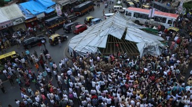 Dadar Kabutarkhana is amongst the 44 feeding spots where the civic body has initiated action against pigeon feeding.