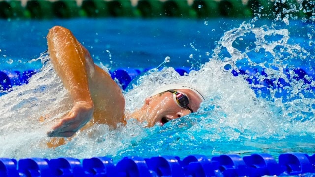 David Johnston of the United States Swimming competes in the men's 1500-meter freestyle heats at the World Aquatics Championships in Singapore, Saturday, Aug. 2, 2025. (AP Photo)