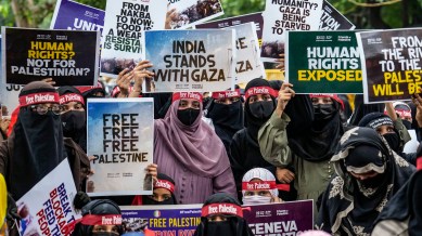 People take part in a demonstration in support of Palestinians amid the ongoing conflict in Gaza at Jantar Mantar in New Delhi