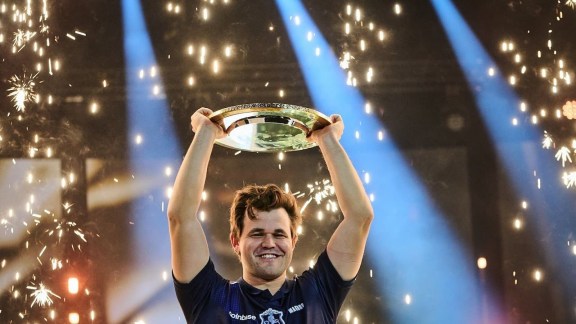Team Liquid's Magnus Carlsen won the Esports World Cup 2025 trophy. (Photo: Esports World Cup)