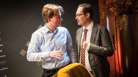 Vincent Keymer with Peter Leko after winning Weissenhaus Freestyle event. (Freestyle Chess/Lennart Ootes)