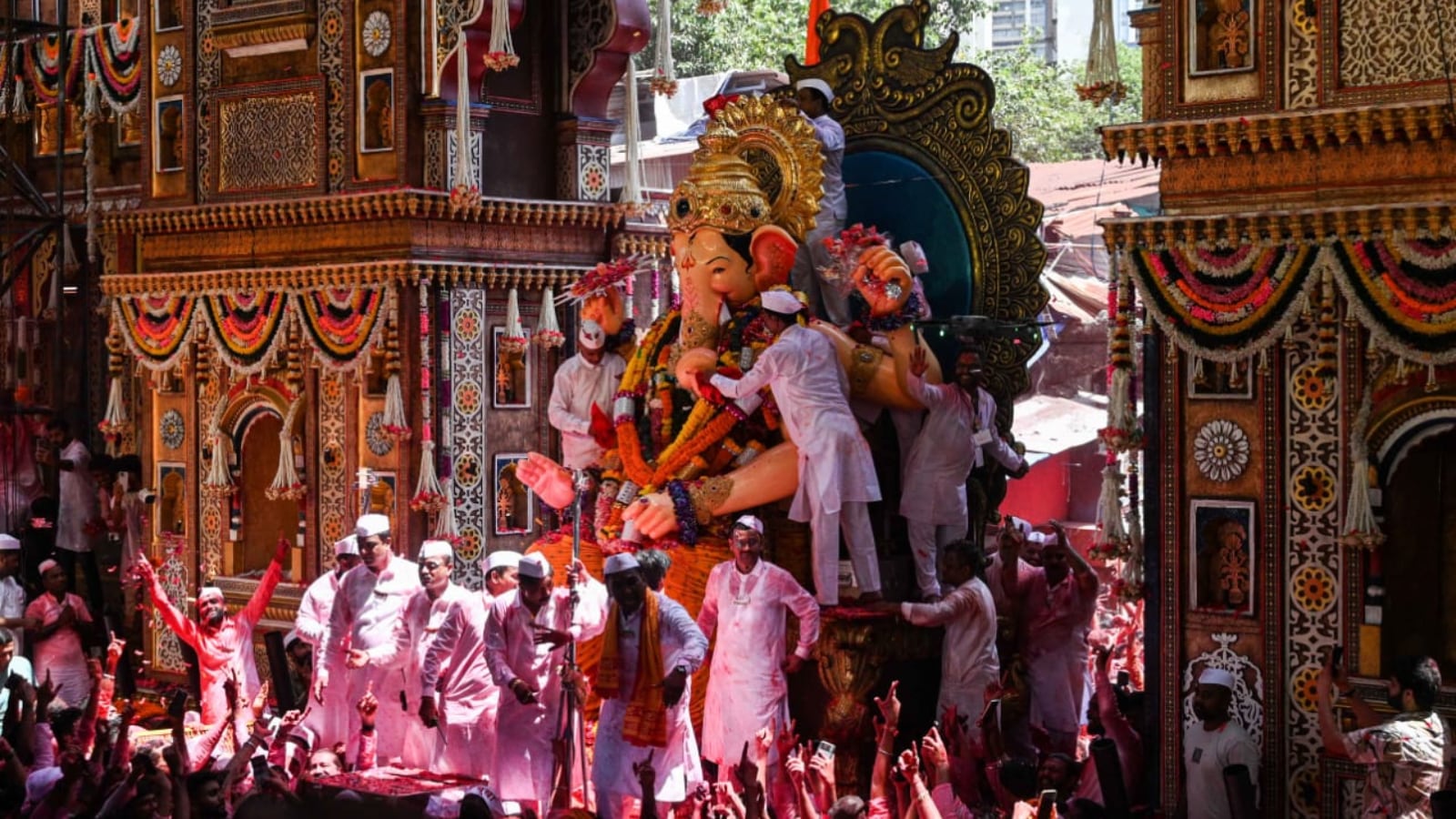 Ganesh Chaturthi 2025: School in these states will observe holiday today