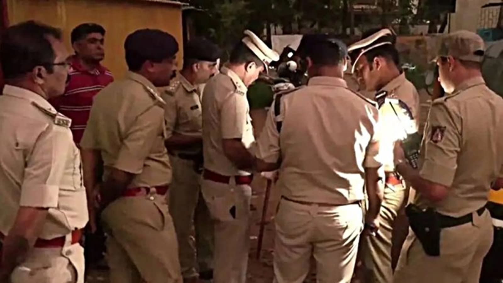 Class 9 student booked for brandishing knife at classmate, threatening him in Bhavnagar: Police