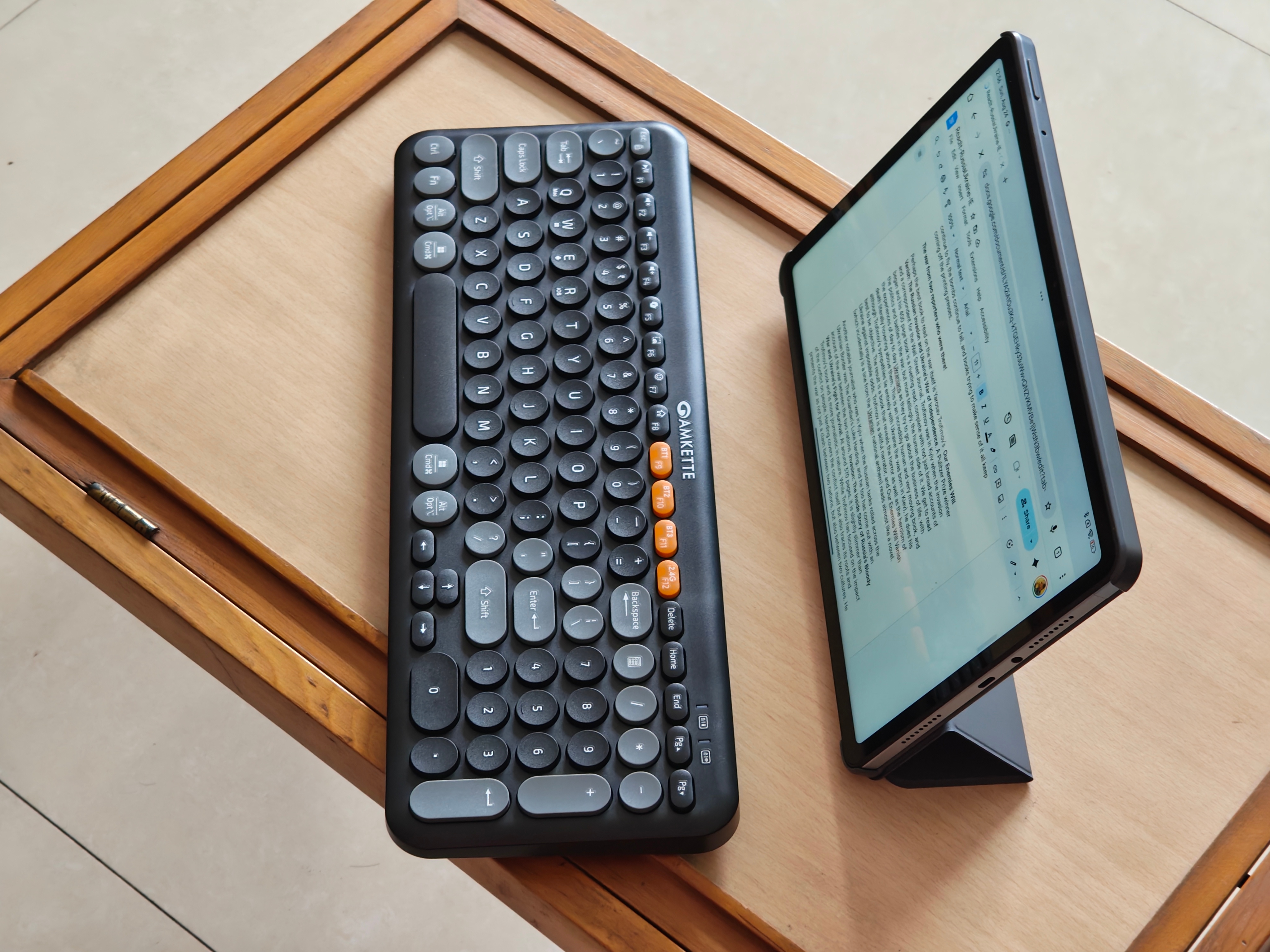 The keyboard is powered by two AAA batteries