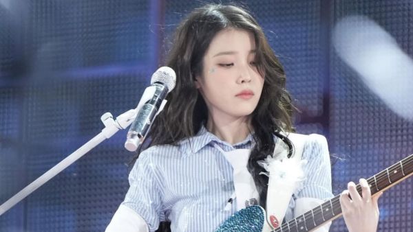 IU