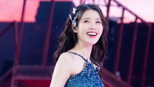 IU