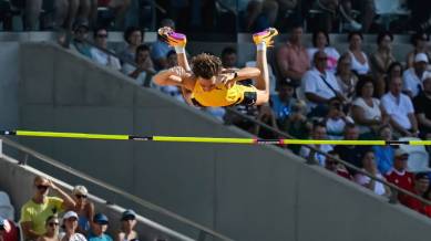Armand Duplantis Mono Pole Vault World record
