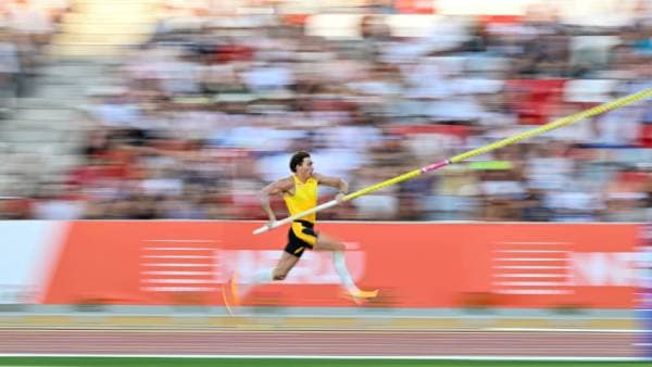 Armand Duplantis Mono Pole Vault