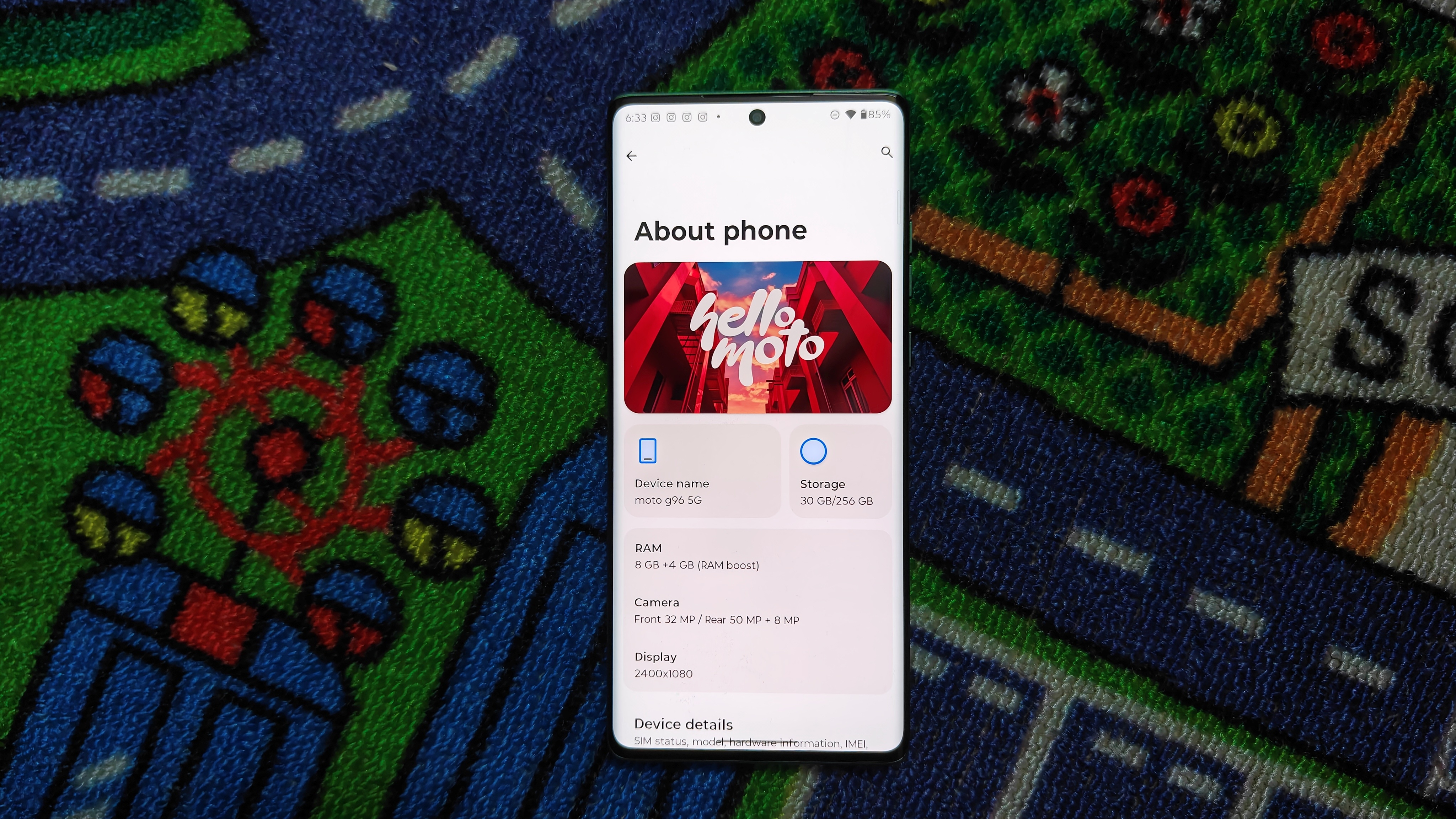 The Motorola G96 comes with Hello UI based on Android 15.