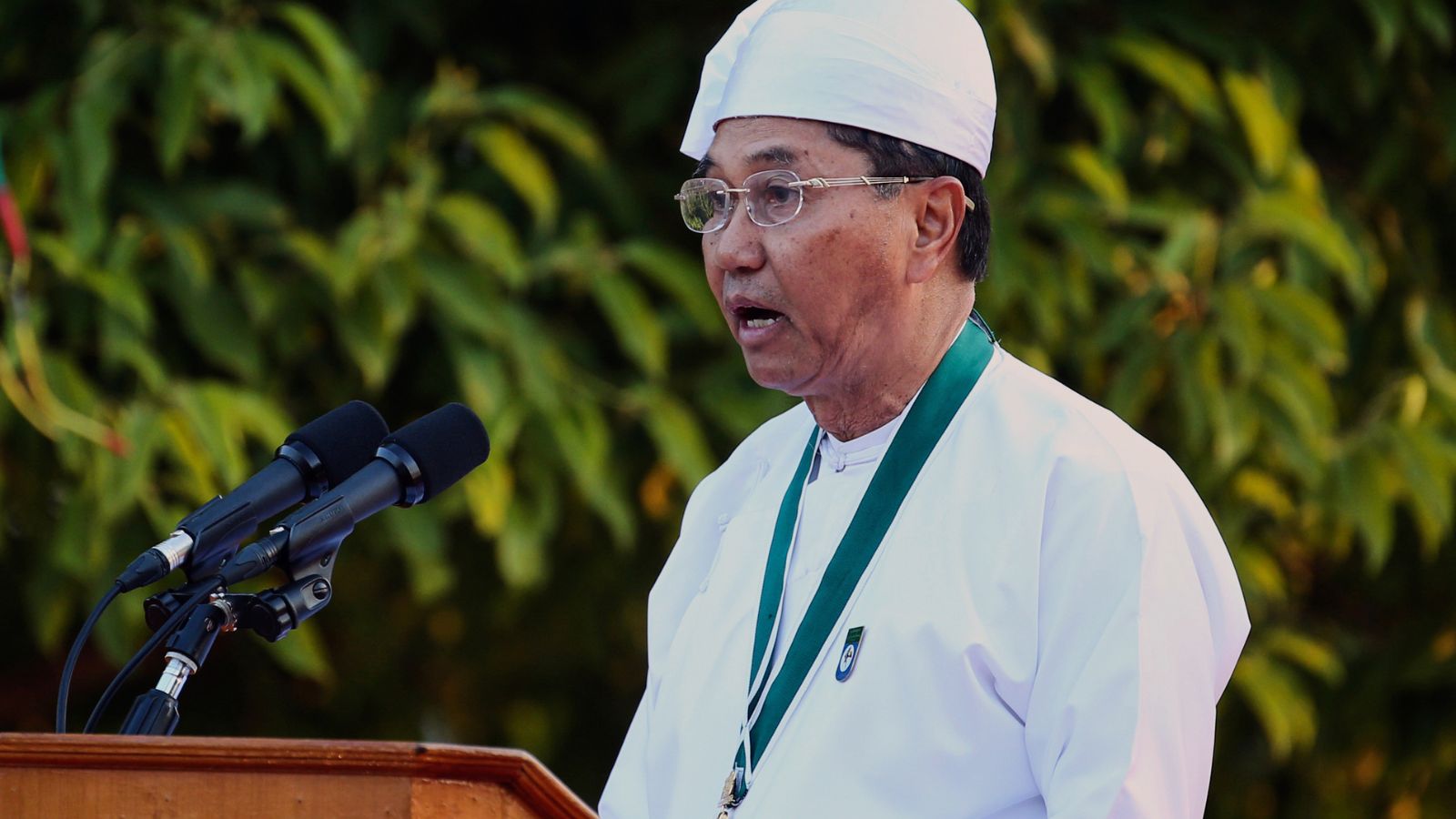 Myanmar Acting President Myint Swe Dies at 74