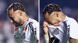 Neymar in tears after 6-0 defeat for Santos in Brazilian Serie A. (X)