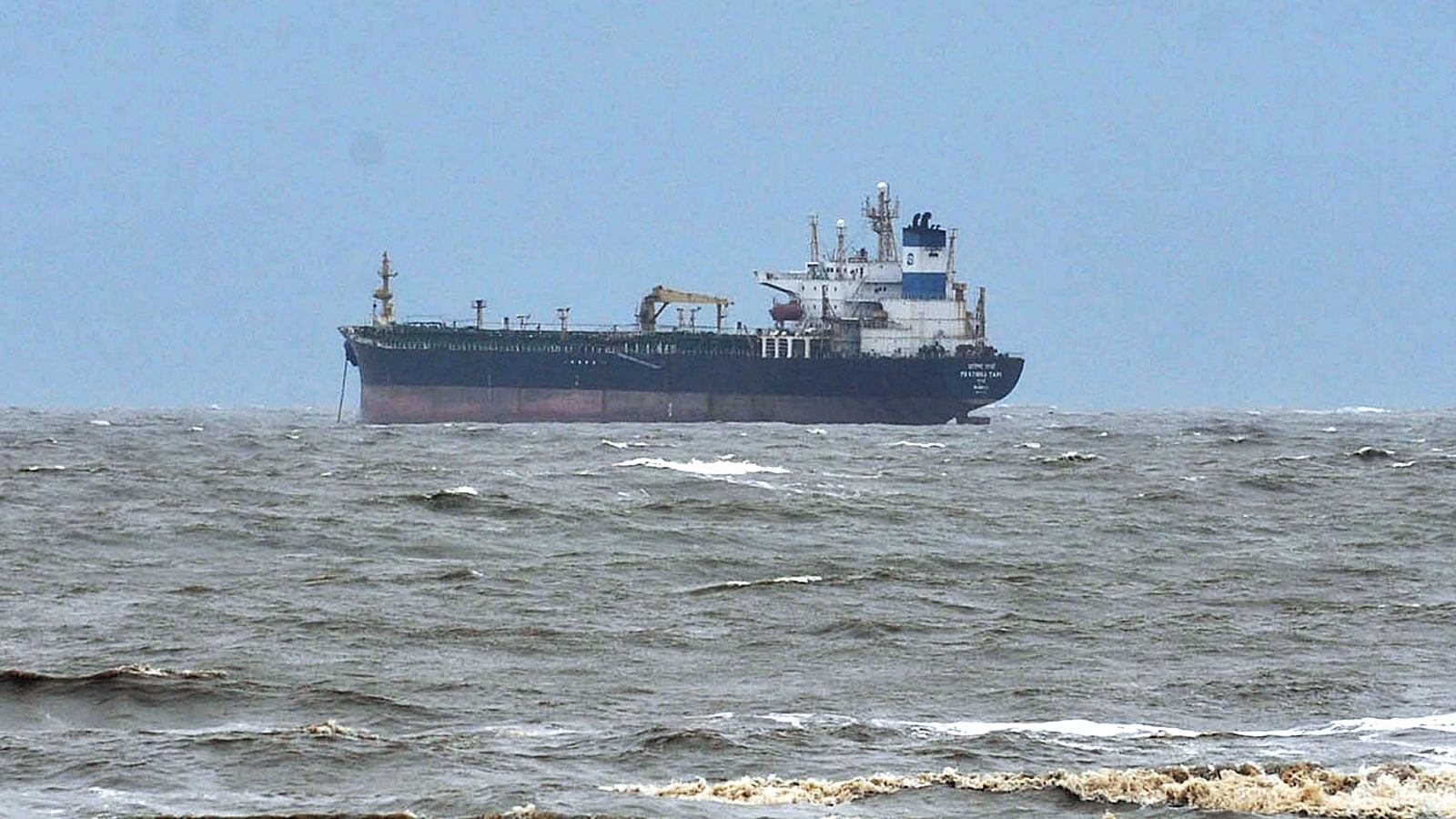 Even before Trump’s ‘penalty’ threat, Indian refiners began cutting down on Russian oil imports