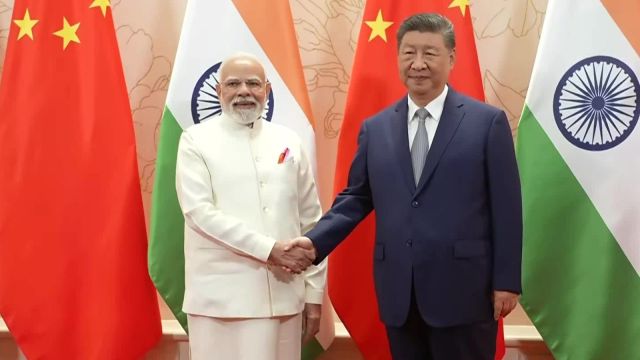 Prime Minister Narendra Modi with Chinese President Xi Jinping during a meeting, in Tianjin, China