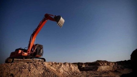 Coal India Ltd, along with IIT Hyderabad, IMMT Bhubaneswar and NFTDC Hyderabad, is testing technologies to extract these elements from coal ash.