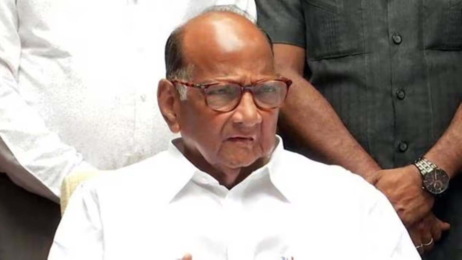 Amid Pune land ‘scam’ allegations against Parth, MCA elections, Sharad Pawar meets CM Fadnavis