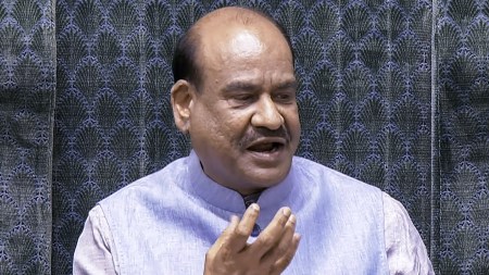 Opp demand for discussion on SIR disrupts Houses