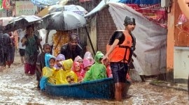 7 dead as rain batters Maharashtra; Mumbai, 3 dists on red alert today