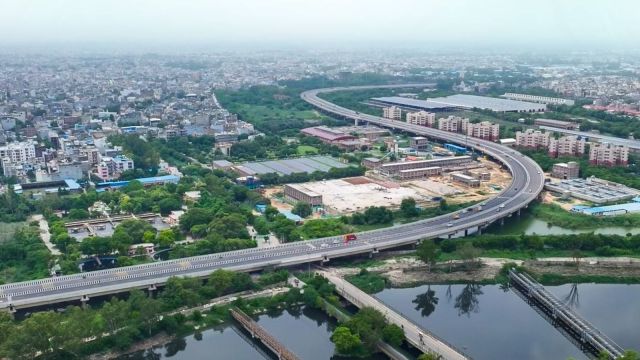 The Urban Extension Road-II (UER-II) project connects NH-44, NH-09 and the Dwarka Expressway to decongest Delhi and strengthen regional connectivity.