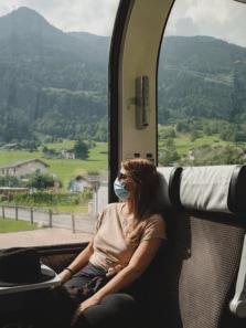 8 Ways To Avoid Food Poisoning While Travelling