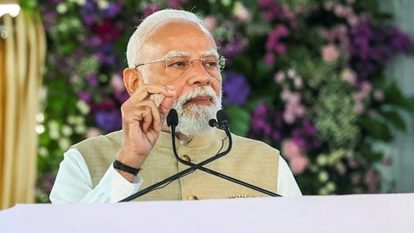 PM Modi Champions 'Swadeshi' during Maruti Suzuki plant inauguration event.