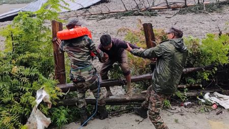 Watch | Deluge sweeps away scores of houses as cloudburst triggers flash floods in Uttarakhand