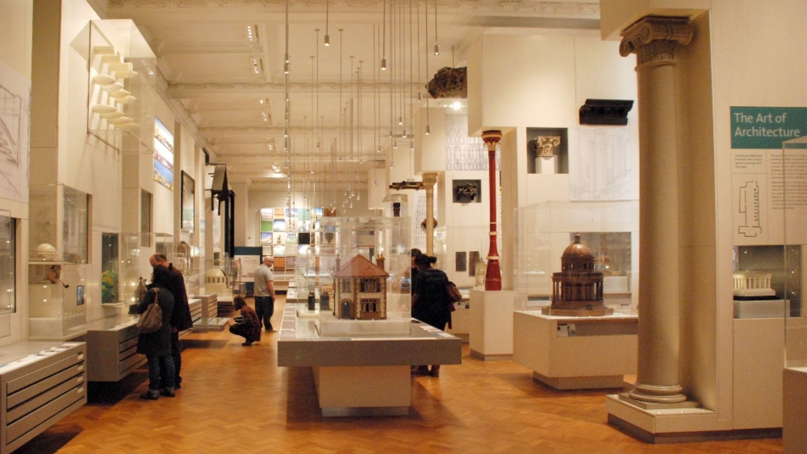 The Victoria and Albert Museum will extend its cooperation as a consulting expert for the state museum that the Maharashtra government is setting up at BKC in Mumbai.