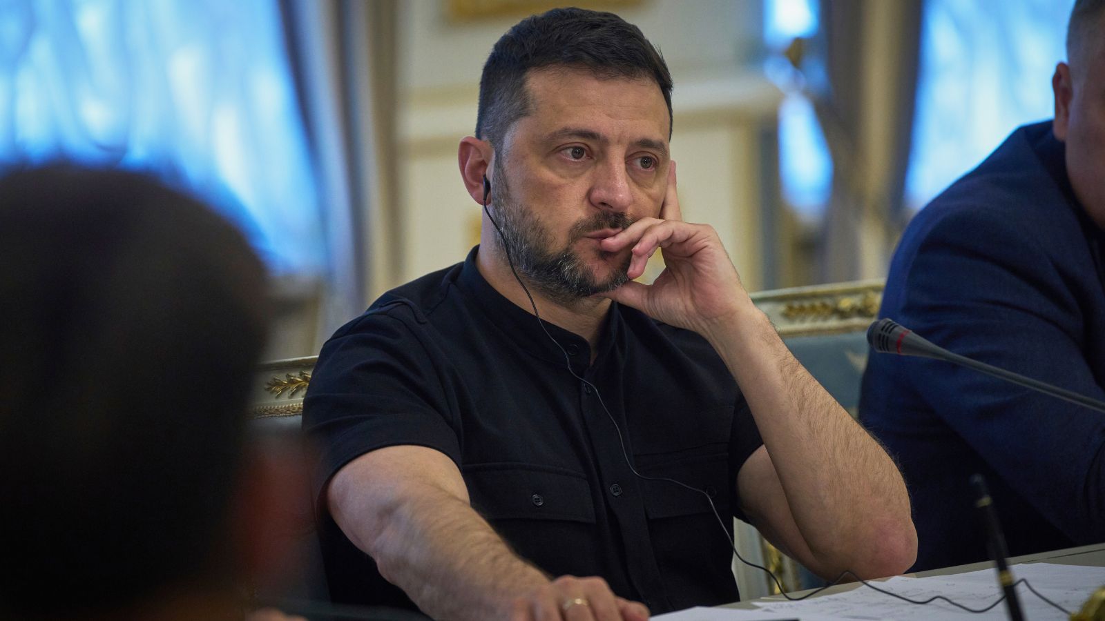 As Russian strikes kill 23 in Kyiv, Zelenskyy urges Europe to define security guarantees