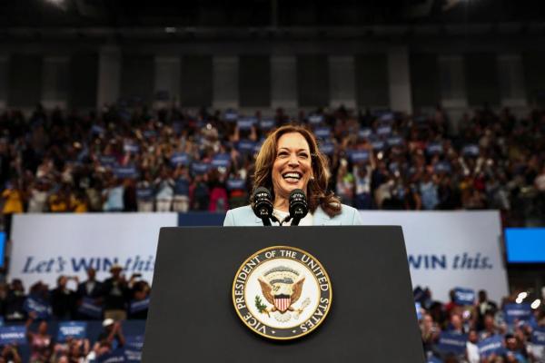 Kamala Harris announces international book tour 