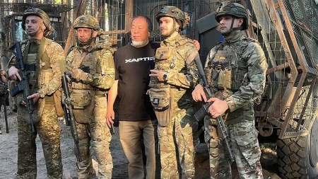 Chinese dissident artist Ai Weiwei visited Ukraine weeks before unveiling his new art installation in Kyiv.