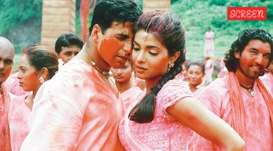 Akshay Kumar and Priyanka Chopra in a promotional still from Waqt.