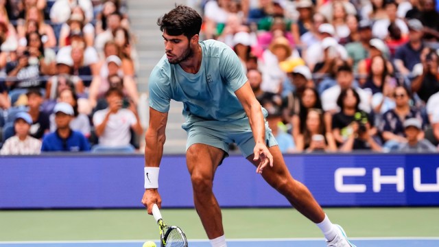 Having won five of the last seven events he has played in, the red-hot Alcaraz can reclaim the top ranking at the end of the US Open fortnight by outperforming Sinner. (AP Photo)
