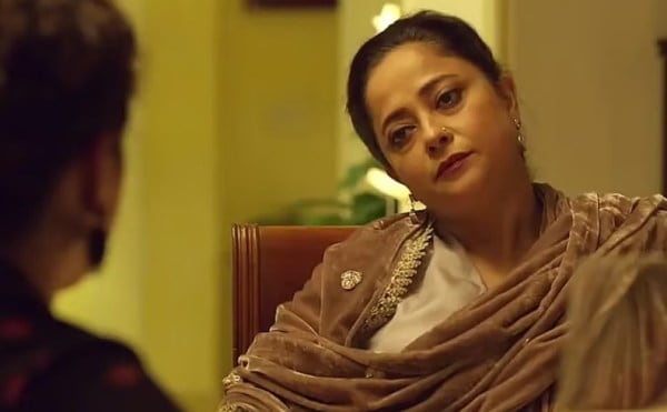 Sheeba Chaddha in Badhaai Ho.