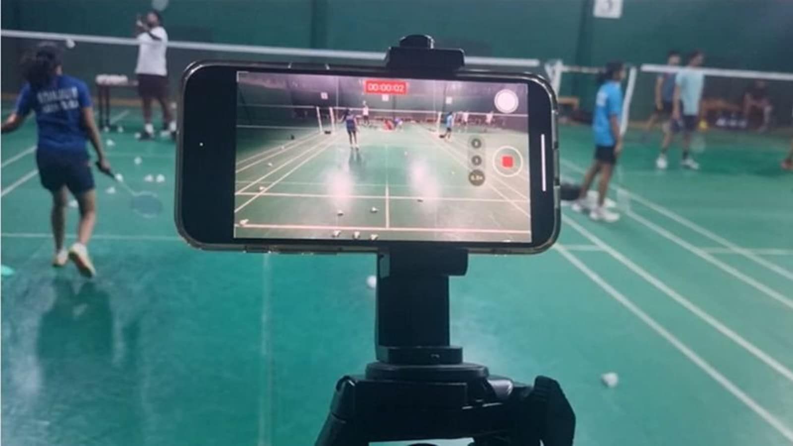 AI helping badminton players improve their techniques