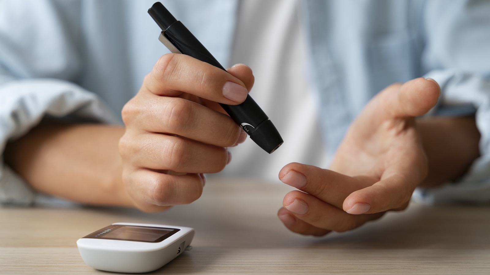 ‘Late dinners, 1 on 10’: As a nutritionist rates daily practices for diabetes, find out what truly helps control sugar levels | Health News