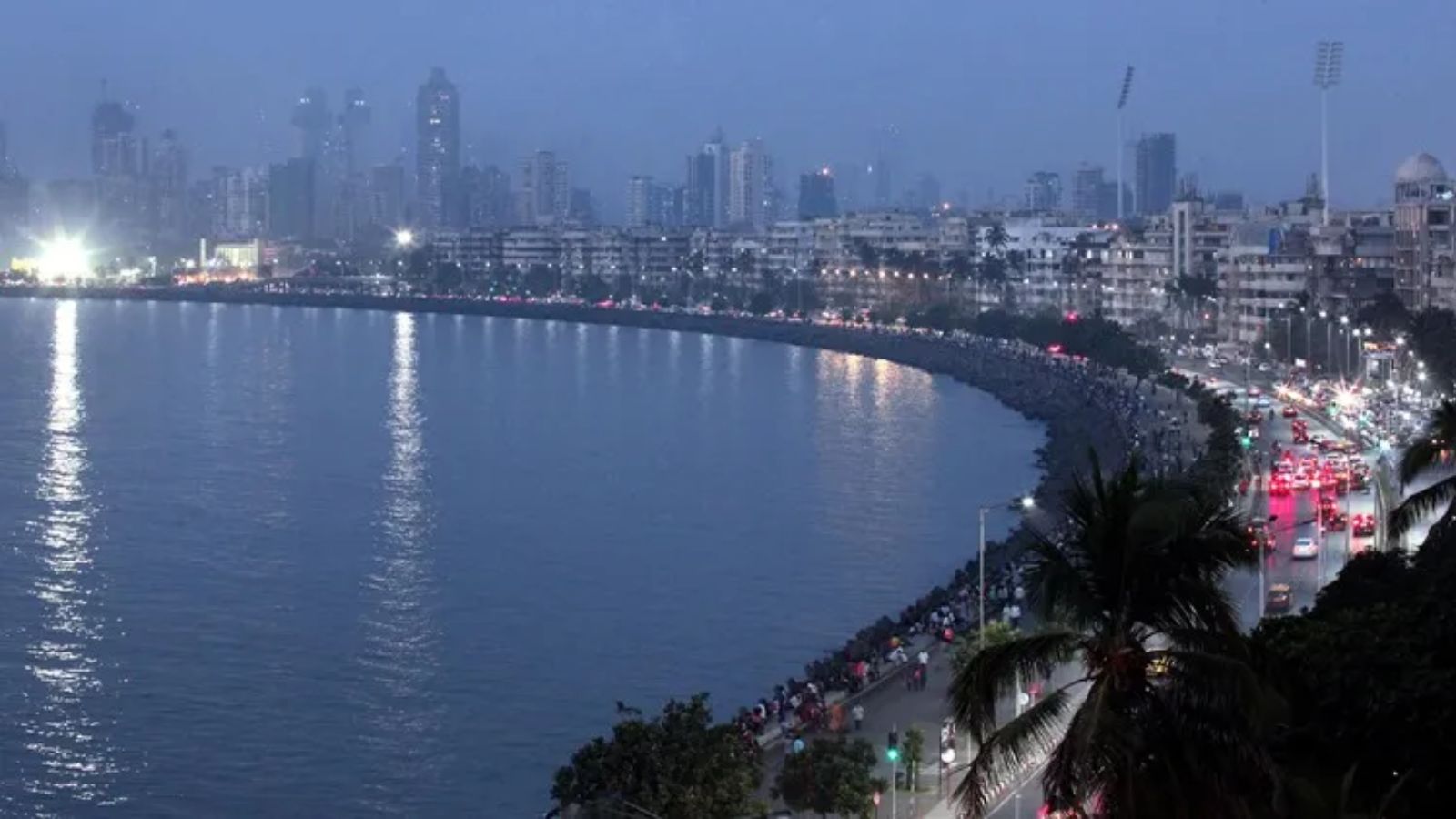 BMC Commissioner Orders Marine Drive Upgrades, Beautification