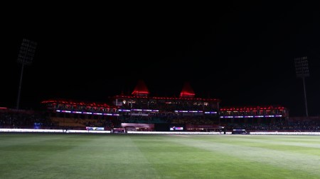 Hayden said that the commentators were told before the match that the lights going out will not be a technical issue. (Sportzpics)