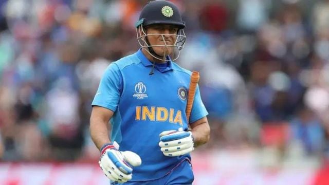 Dhoni