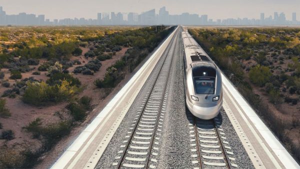 Etihad Rail planea lanzar en el VAA -TreinService en el VAE para 2026 (imagen: @DXBMediaOffice)