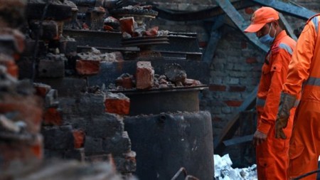 Chroline gas leak at Bhopal factory leaves many with eye irritation, breathing troubles