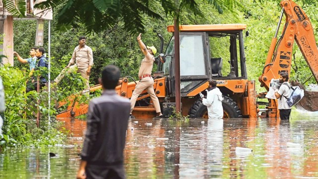 Search on for missing woman, Search on for missing woman in Nanded, Nanded missing woman, Nanded, Pune news, Pune, Maharashtra news, Indian express, current affairs